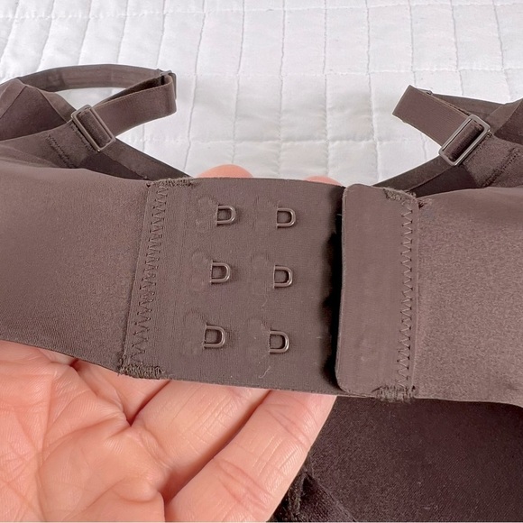 Skims Ultimate Bra Teardrop Push Up Bra in Espresso Size 34DD - Picture 5 of 6